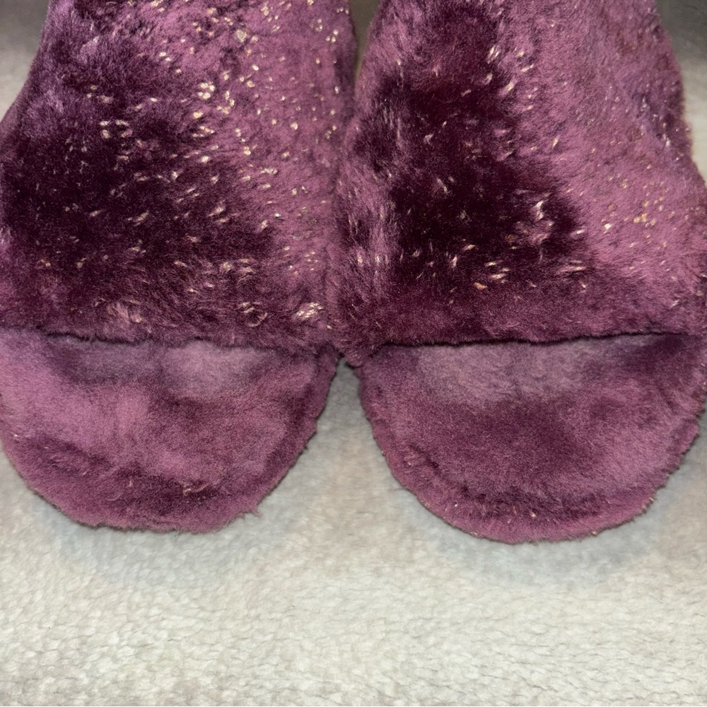 UGG Fluff Yeah Metallic Sparkle Slide Pinot Noir Purple Sheepskin Slippers Sz 11 - Picture 8 of 12